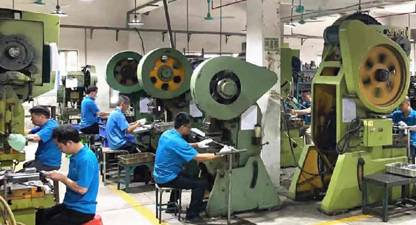 一扇門(mén)的壽命，藏在合頁(yè)的選擇里|廣有五金&東莞合頁(yè)?