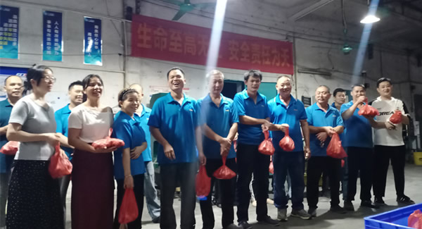 垃圾分類(lèi)顯擔(dān)當(dāng)，荔枝傳情暖人心|廣有五金&東莞合頁(yè)?